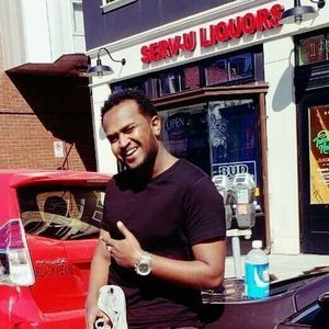 Meet your Posher, Ali